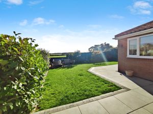 Photo 13- click for photo gallery